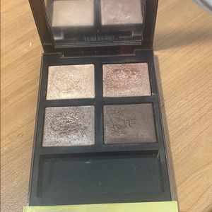 Tom Ford “Nude dip” eyeshadow quad
